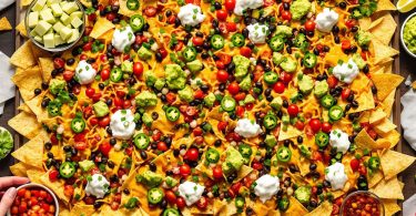 Loaded Nachos Boards: The Ultimate Guide to Crowd-Pleasing Snack Platters